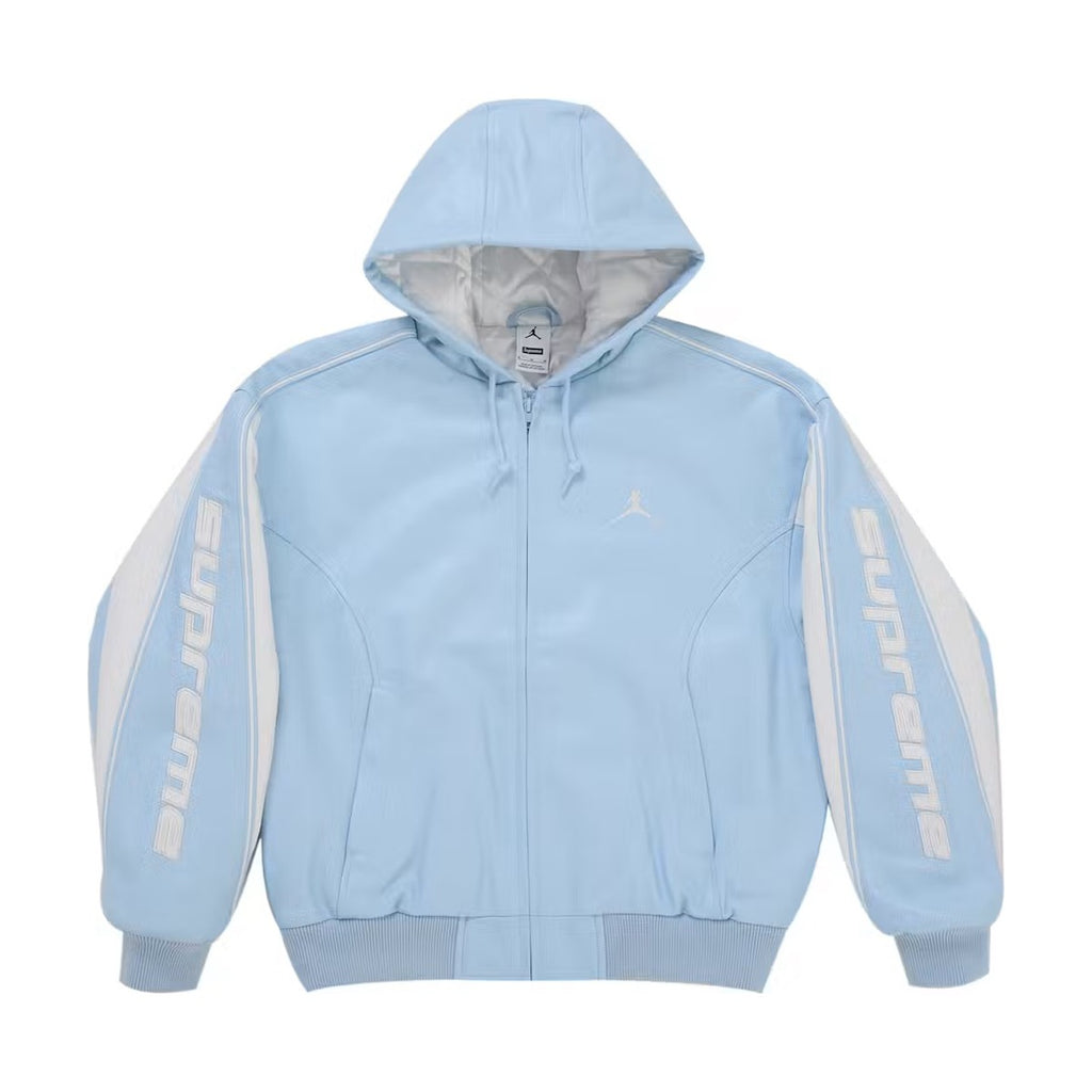 Veste en cuir à capuche Supreme x Jordan – Bleu céleste (PE26)