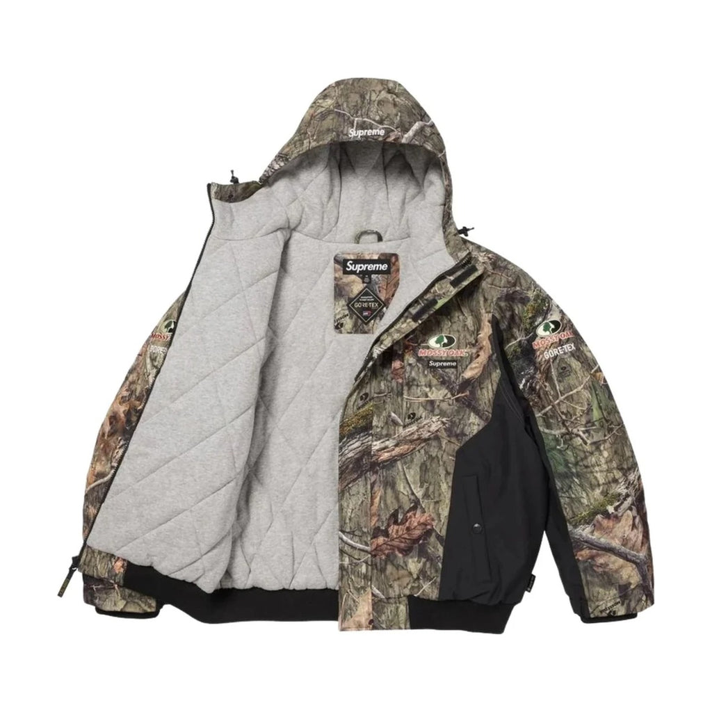 Supreme Gore-Tex Mossy Oak Jacket – Mossy Oak Country DNA Camo (SS26)